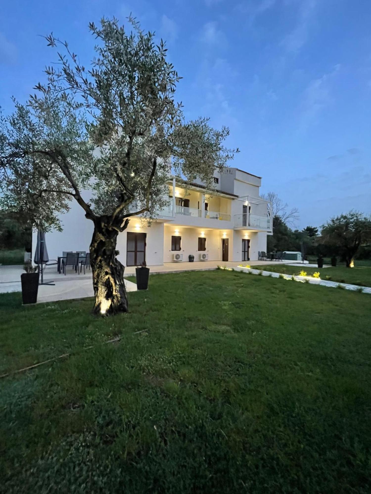 Villa Rodelia 1 Roda  Bilik gambar